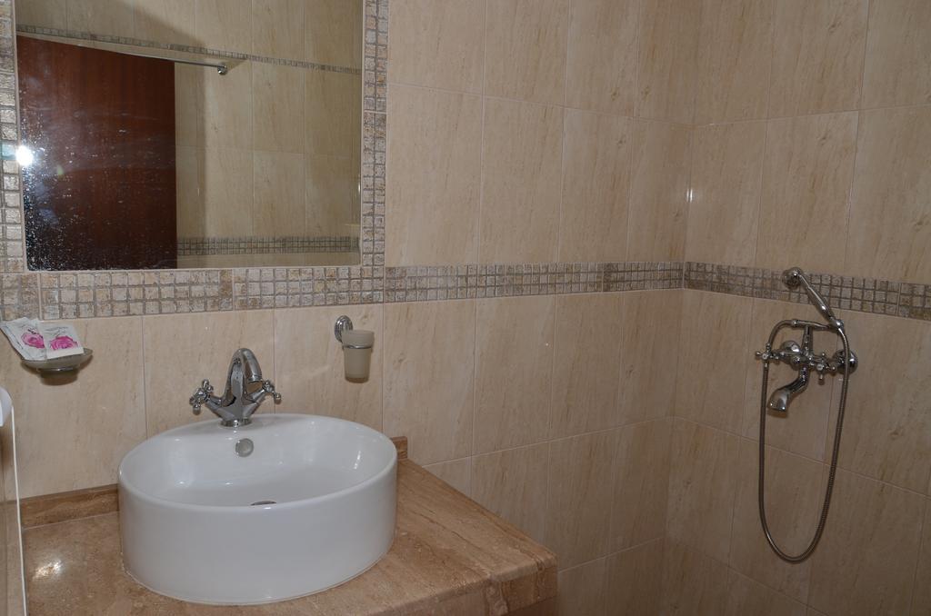 La Piazza Primorsko Rooms & Apartments Extérieur photo