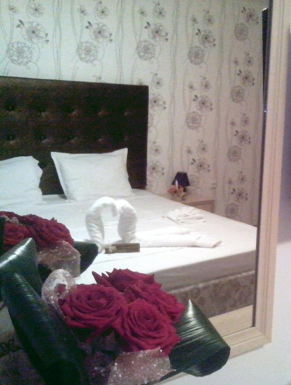 La Piazza Primorsko Rooms & Apartments Extérieur photo